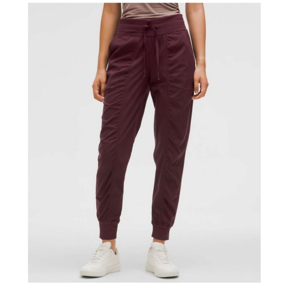 Lululemon Dance Studio Mid-Rise Jogger 29" Full Length / Size 6 / Garnet